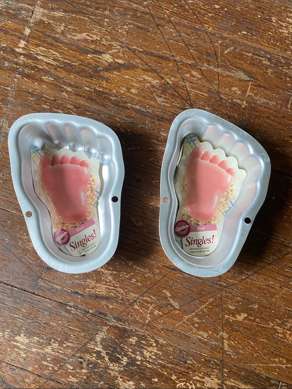 VTG Wilton Baby Foot Cake Pan Molds (Pair)